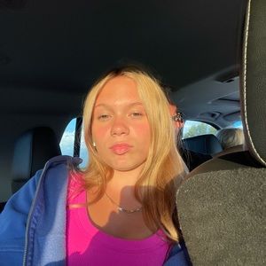 Meet your Posher, Anna